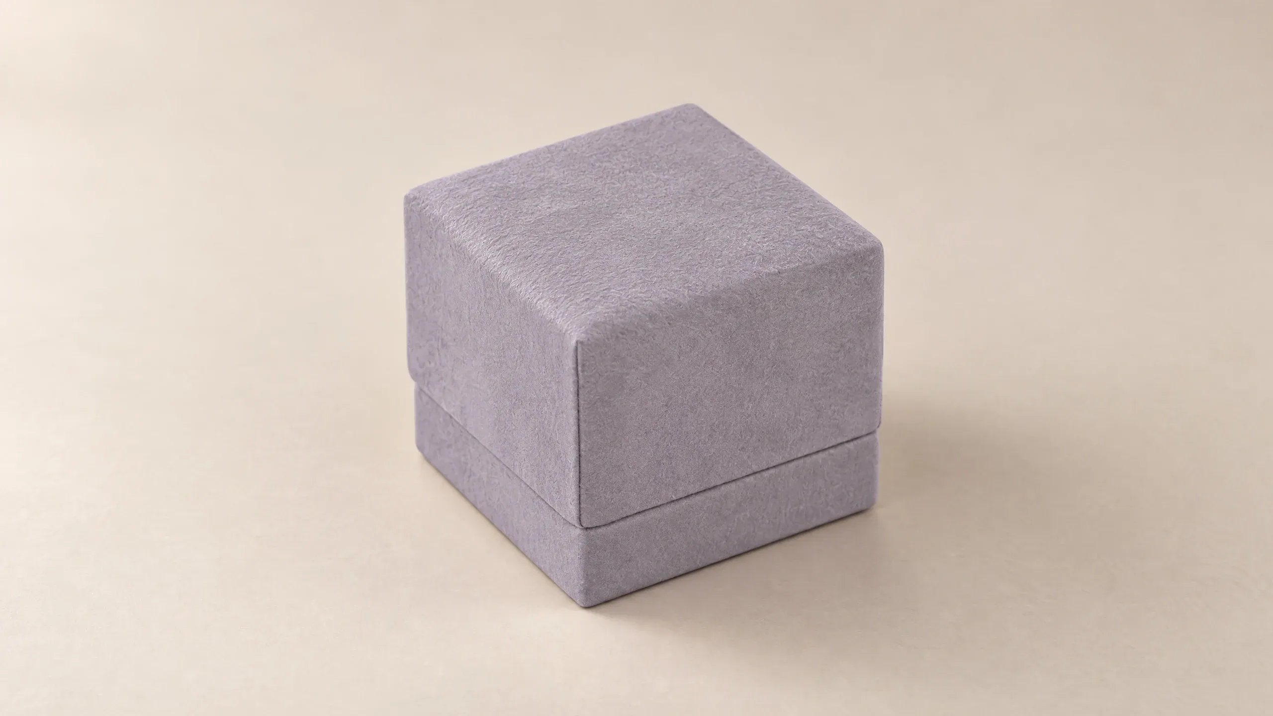 Closed box in Anthracite