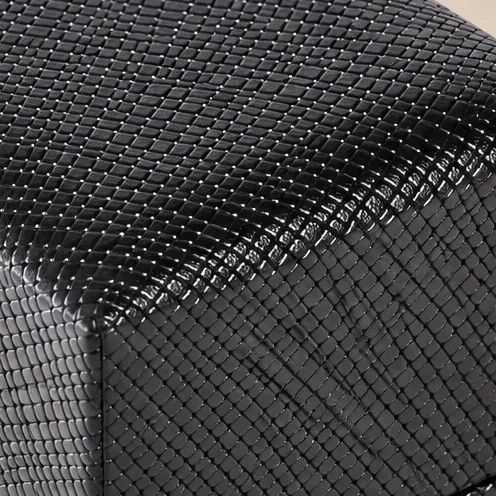 Close-up of the surface in Black