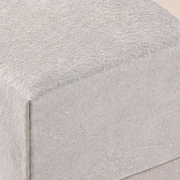 Close-up of the surface in Grey